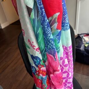 Desigual colorful scarf